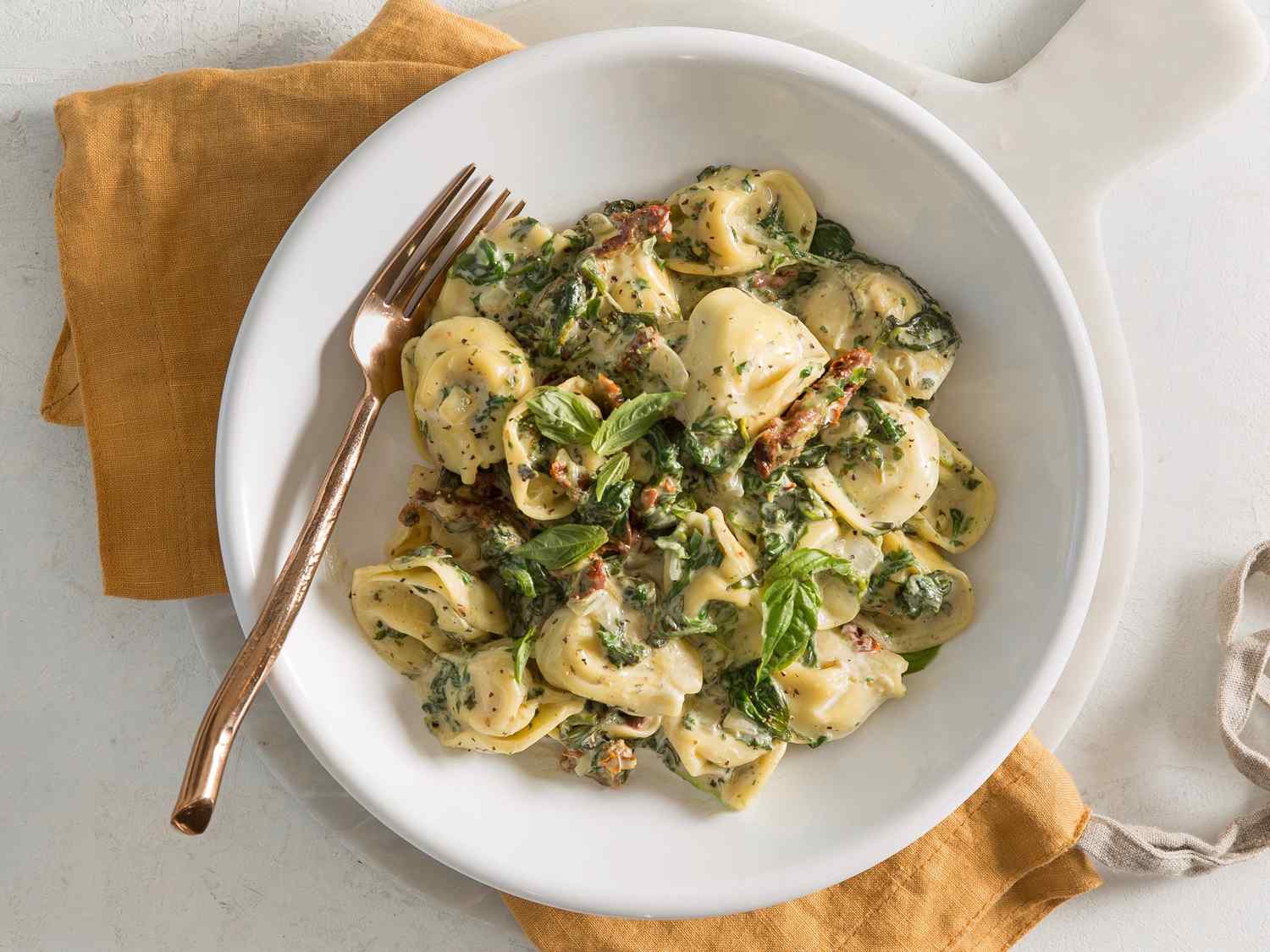 Top 7 Delicious Leftover Creamed Spinach Recipe Ideas (2024)